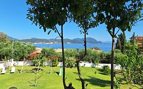 Armonia Apartments